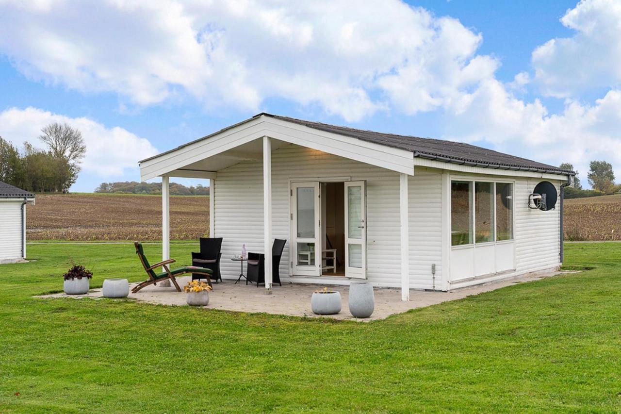 Cozy 2-Bedroom J Seaside Escape At Summerhouse Brenderup Exterior photo